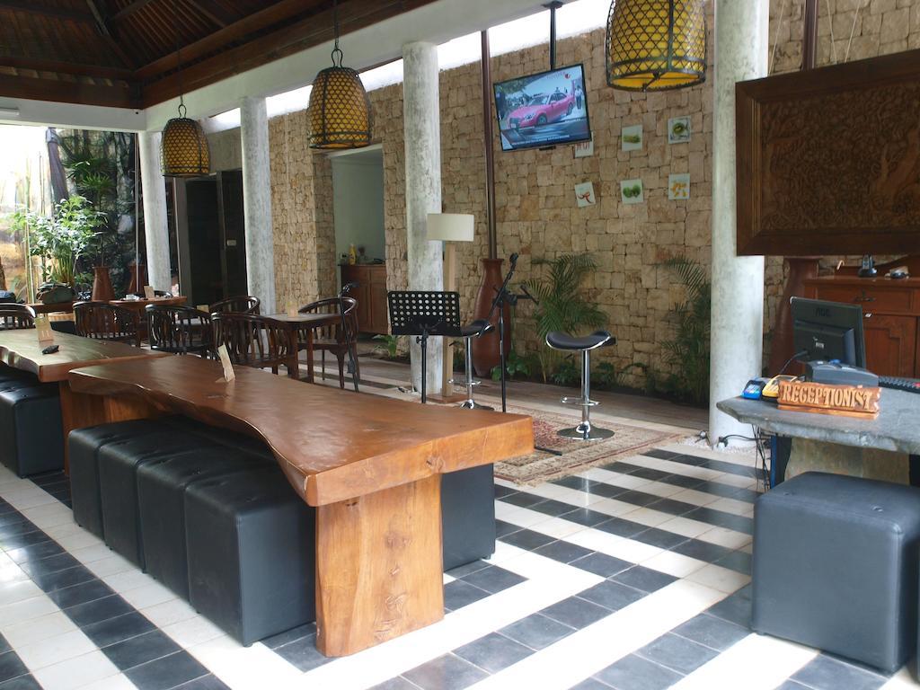 Flores Gallery Hotel Bandung Exterior photo